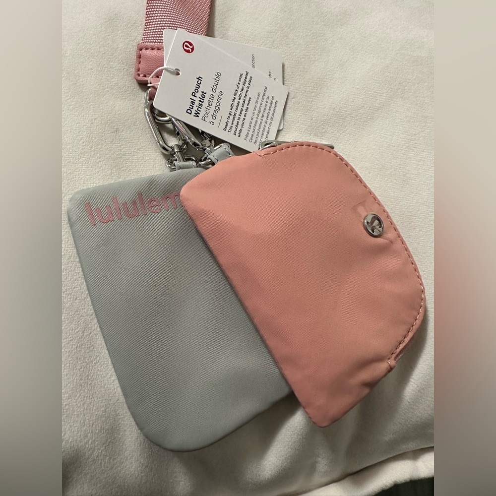 Dual pouch wristlet